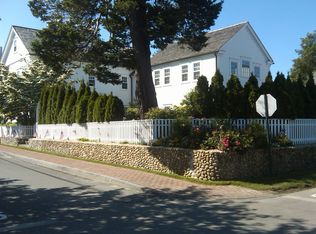 56 Cottage St, Edgartown, MA 02539
