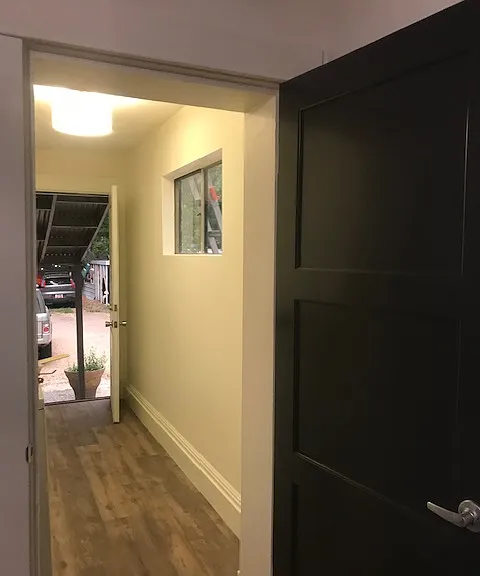 Mudroom/Laundry room to backyard