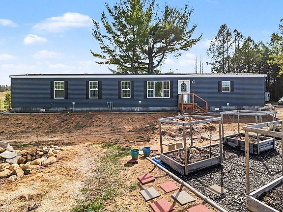 2nd image of 3275 E Winter Rd