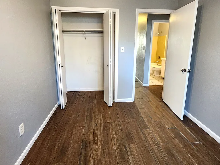 1784 Dax Ct — Photo 17