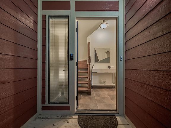 4th image of 505 Demarett Dr