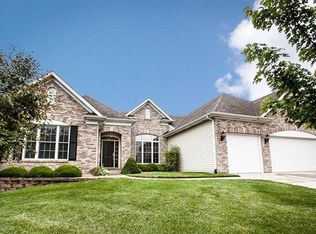 809 Innisfree Dr, Saint Charles, MO 63301