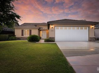 12806 Shallow Water Ct, Bakersfield, CA 93312