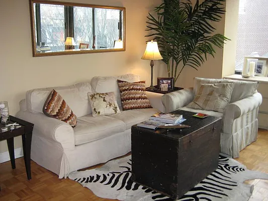 Sold by Sotheby's International Realty | media 11