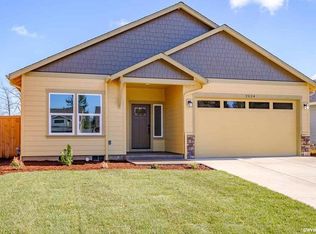 2034 SE Thomas Ct, Dallas, OR 97338