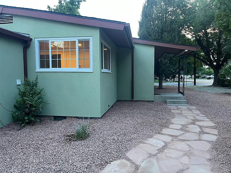 301 Orchard Ave — Photo 3