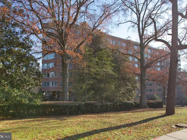 4200 Cathedral Ave NW APT 508, Washington, DC 20016