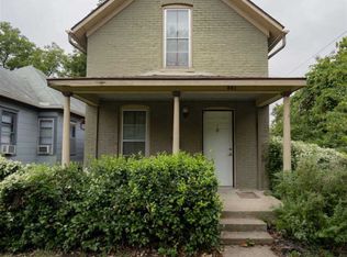 501 SW Lane St, Topeka, KS 66606