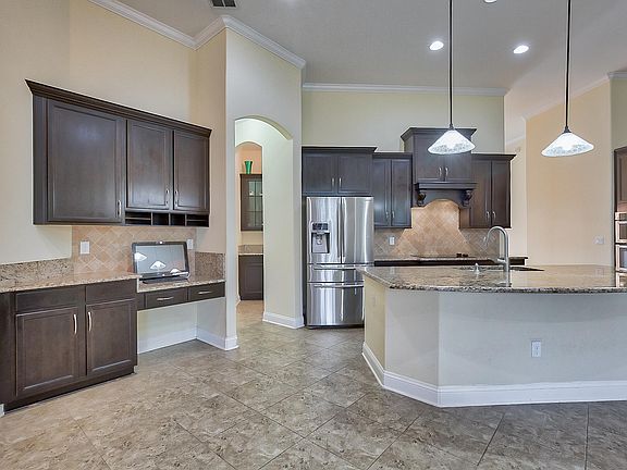 5th image of 581 Huffner Hill Cir