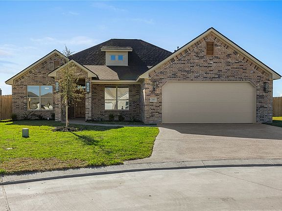 2nd image of 2917 Bombay Ct
