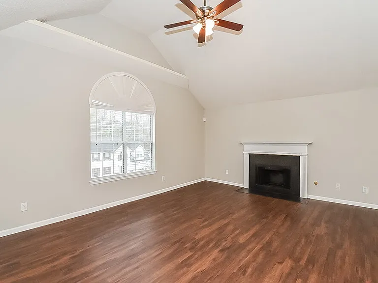459 Pecan Wood Cir — Photo 4