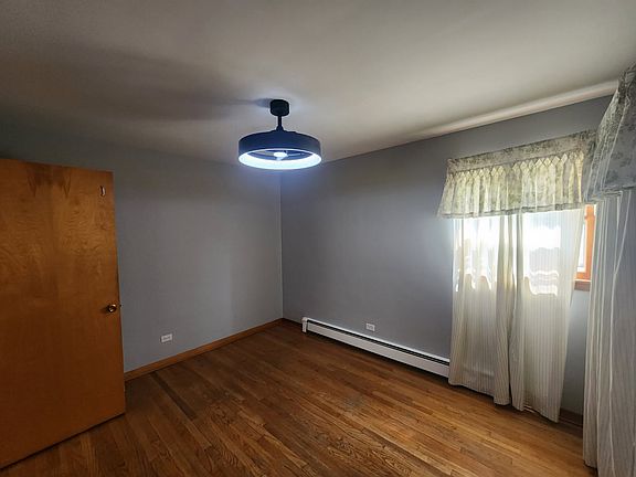 4th image of 6041 W Lawrence Ave #1