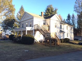 727 Main St #2, Amherst, MA 01002