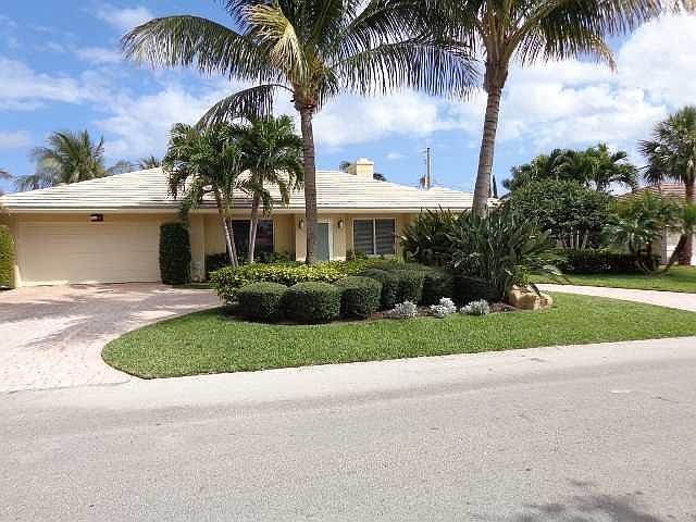 1st image of 4440 NE 25th Ave