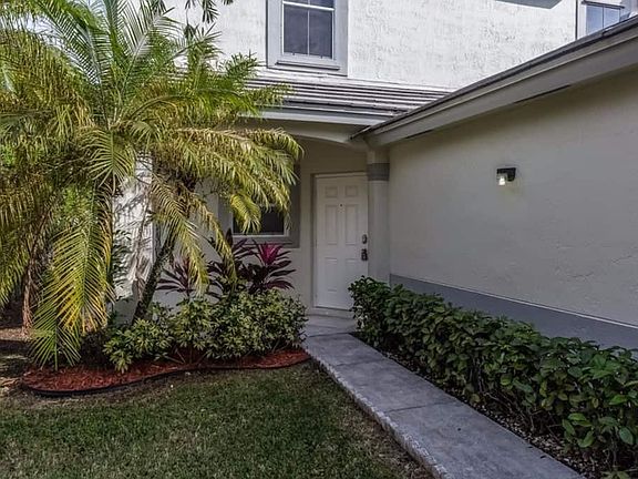 2nd image of 18487 NW 19th St