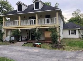 2210 Blue Lake Dr, Magnolia, TX 77354