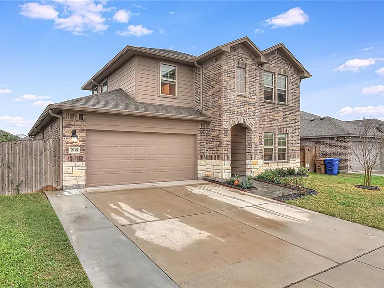 7938 Fort Griffen Dr — Photo 46