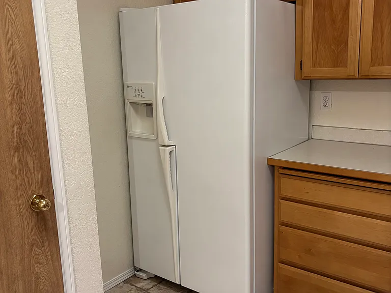 642 W Helen Ave #642 — Photo 6