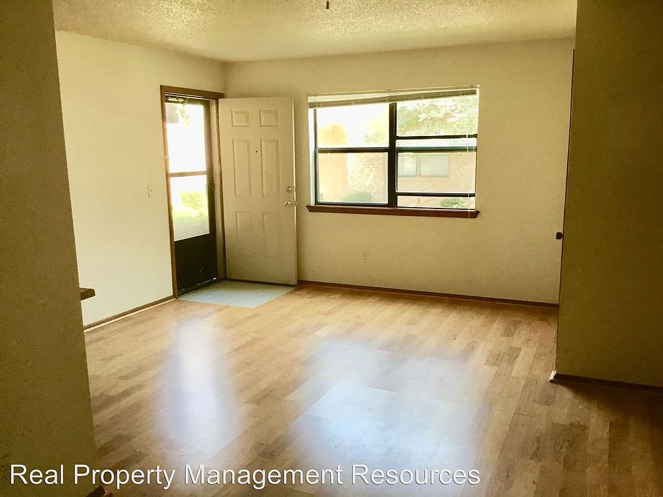 1st image of 8012 NW 7th Pl APT 321