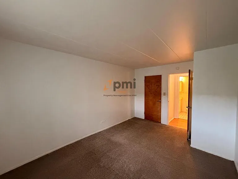 111 Harrington Ave #10 — Photo 7