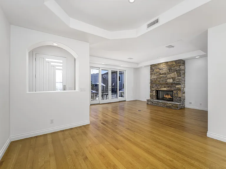 119 Opal Ave — Photo 12