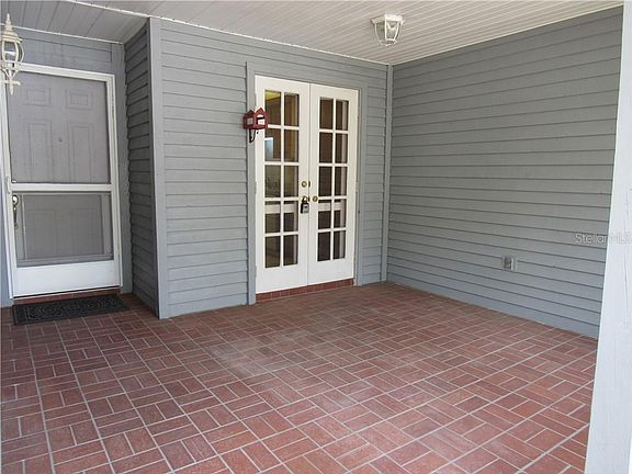 4th image of 570 W Cherry Laurel Ct