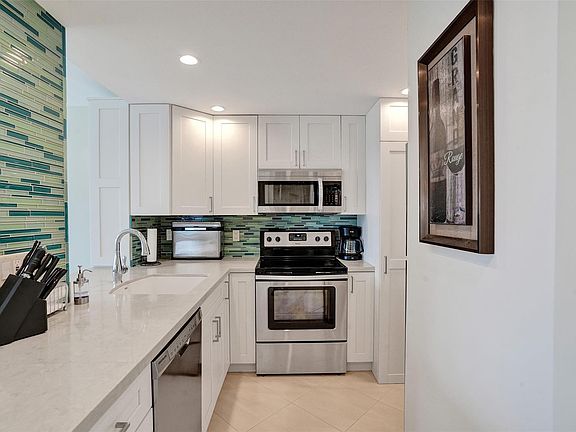 5th image of 6000 N Ocean Boulevard #10E