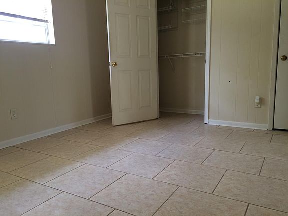 5th image of 10269 Bowman Ave