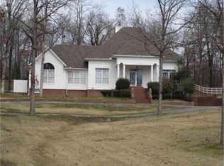 1220 W Lawson Rd, Jonesboro, AR 72404