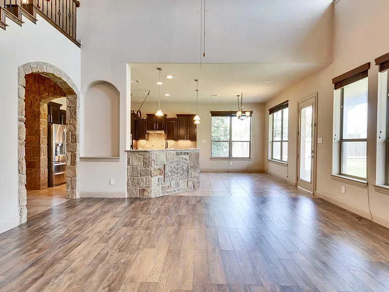 2500 Speidel Dr — Photo 33