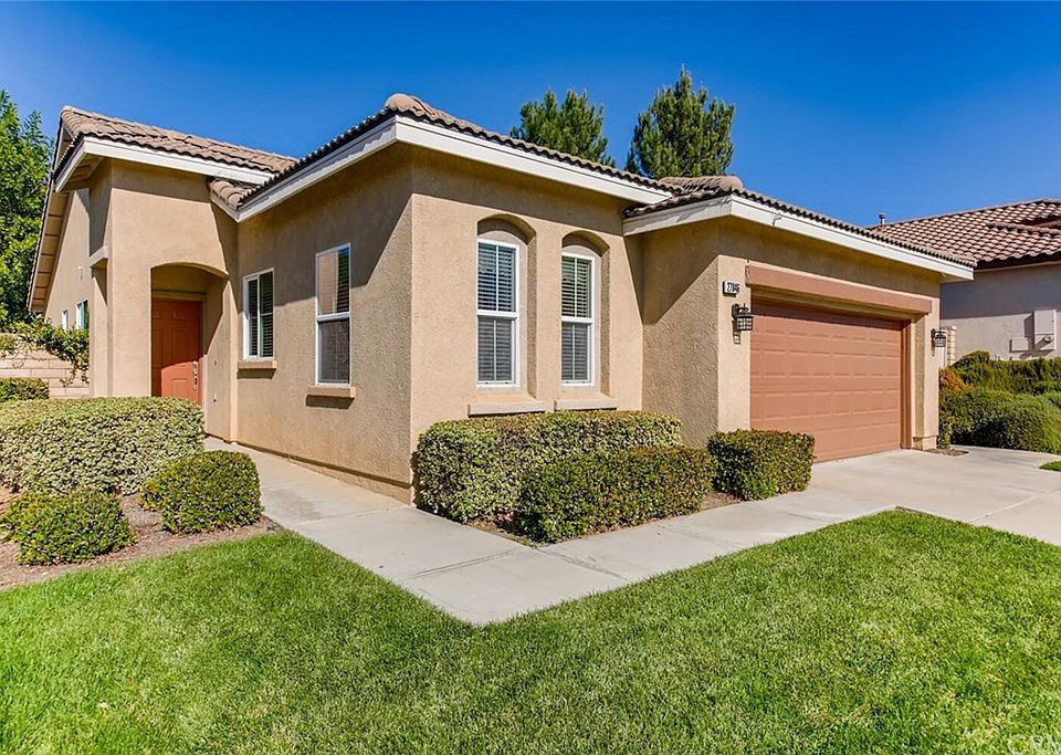 1st image of 27846 Panorama Hills Dr