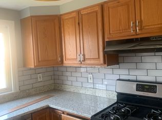 96 Washington St #1, Hyde Park, MA 02136