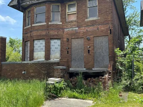 51/53 Ford St, Highland Park, MI 48203