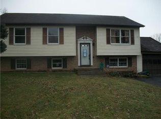 154 Fulton Ave, Charles Town, WV