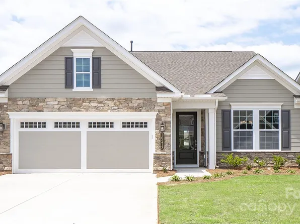 10213 Superb Ln, Charlotte, NC 28215