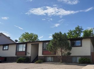 12 Montebello Rd, Pueblo, CO 81001