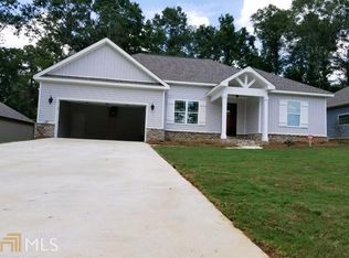 105 New Hope Dr, Perry, GA 31069
