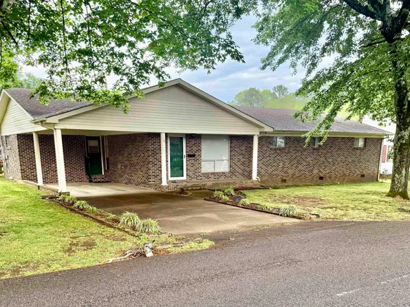 305 S Hamilton Ave, Scottsboro, AL 35768