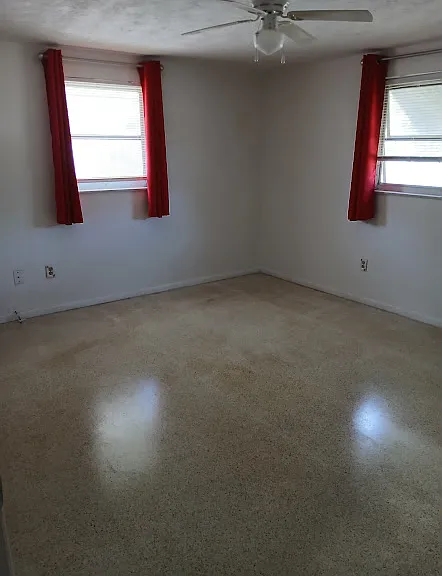 2028 Arcadia Rd — Photo 14