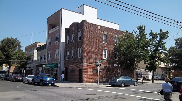 2nd image of 4519 104th St