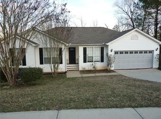 587 Shoal Cir, Lawrenceville, GA 30046