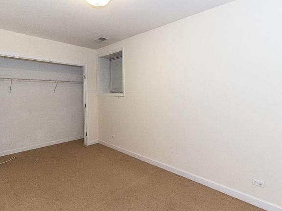3rd image of 2049 N Sheffield Ave #G5