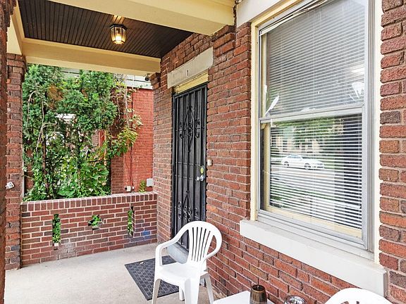 4th image of 4660 Hamilton Ave