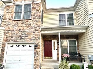 26 Barley Glenn Ct, Hockessin, DE 19707