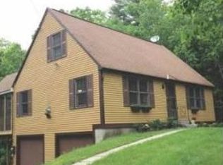 107 Whipplewill Rd, New Boston, NH 03070