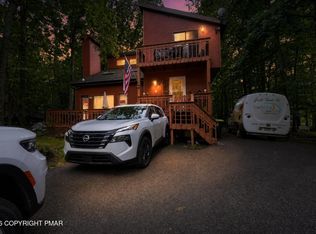 114 Hyland Dr, East Stroudsburg, PA 18301