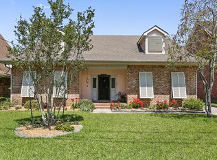 9109 Ormond Pl, River Ridge, LA 70123