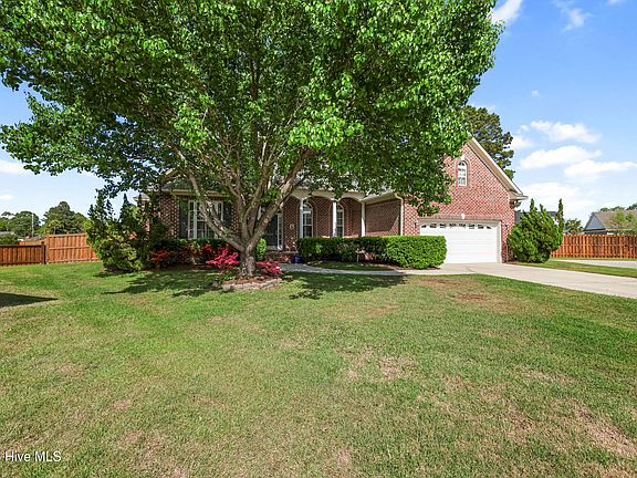 4th image of 1111 Parkmore Court