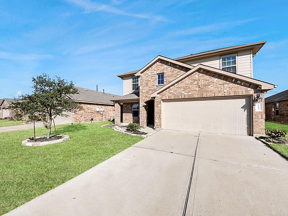 3rd image of 619 Ashley Falls Ln