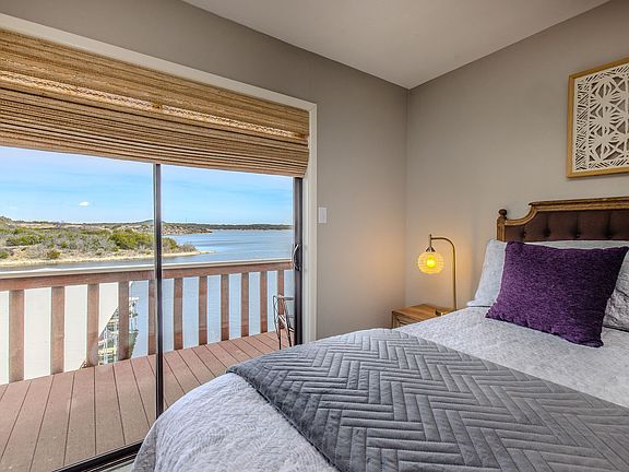 3rd image of 3103 Upcreek Aly Unit 67